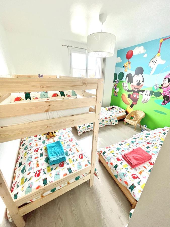 מאני-לה-הונגרה Lovely Disney House מראה חיצוני תמונה